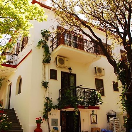 Atzanou Rooms Kamariotissa Extérieur photo