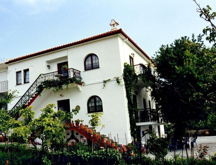 Atzanou Rooms Kamariotissa Extérieur photo